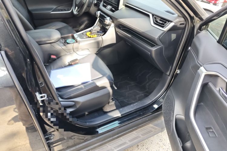 Used Toyota RAV4 2020 Dual-Engine 2.5L E-CVT 4x4 Elite PLUS Edition
