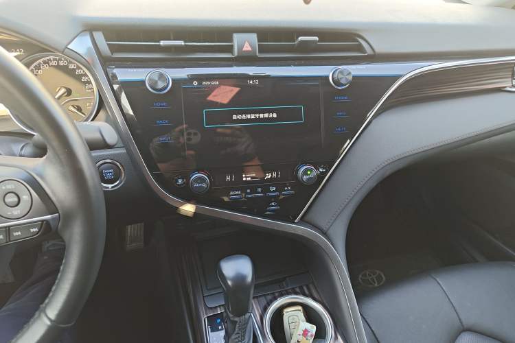 Used Toyota Camry 2019 Revised Version 2.0G Luxury Edition
