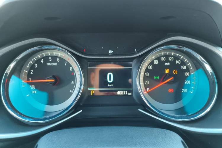 Used Chevrolet Orlando 2019 Redline 530T Automatic Enjoyment Version (5+2 Seating) China VI
