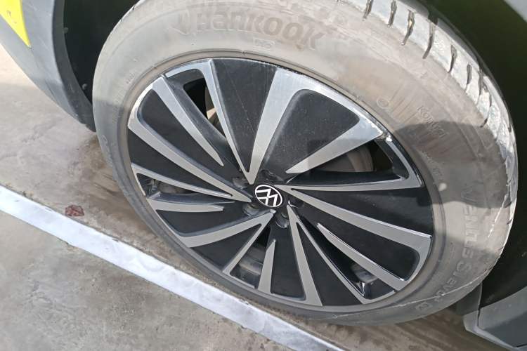 Used Volkswagen ID.4 X 2022 Smart Enjoyment Long-Range Edition