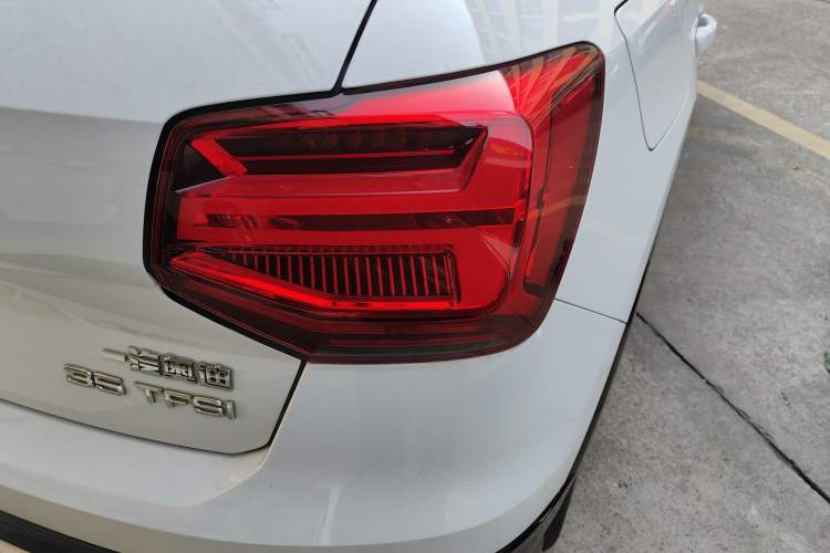 Used Audi Q2L 2021 35 TFSI Fashion Dynamic Model
