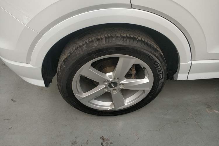 Used Audi Q2L 2021 35 TFSI Fashionable and Elegant Model
