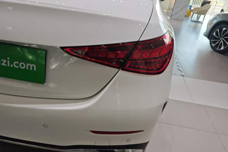 Used Mercedes-Benz C-Class 2025 Facelift C 260 L Sport Edition
