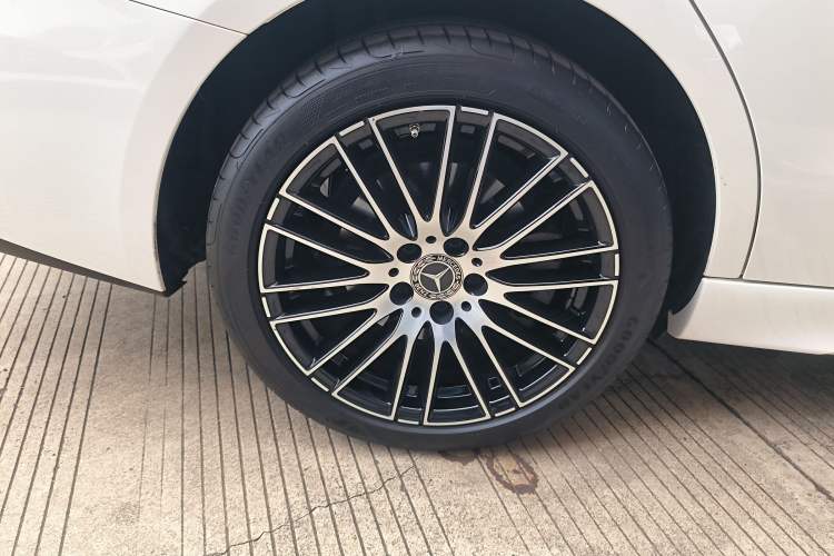 Used Mercedes-Benz C-Class 2024 Restyled C 260 L Sport Edition
