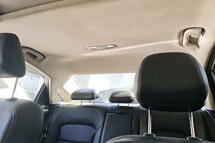 Used Geely Auto Emgrand GL 2017 1.8L Manual Elite Model
