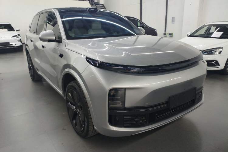Used Li Auto L9 2022 Max model
