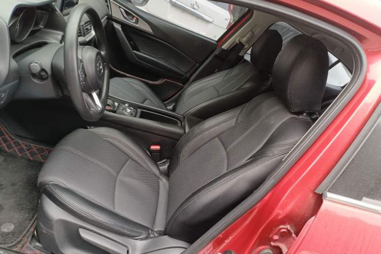 Used Mazda Mazda 3 Axela 2017 Sedan 1.5L Automatic Luxury Model Emission Standard China V
