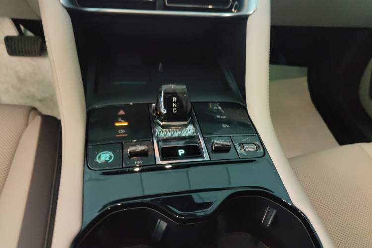 Used BYD Song PLUS New Energy 2025 DM-i 112KM Prestige Model
