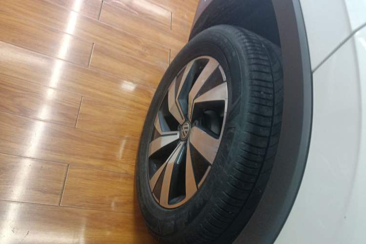 Used Volkswagen Tayron 2019 330TSI Two-Wheel-Drive Luxury Version China V Emission Standard
