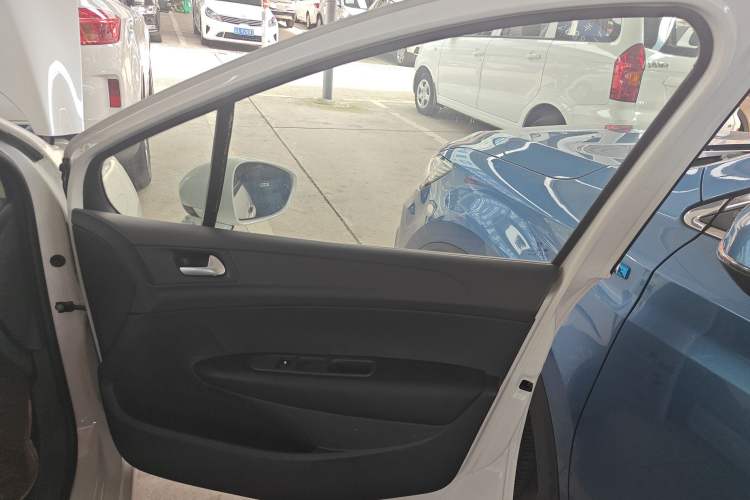 Used Peugeot 308 2013 1.6L Manual YouShang Model
