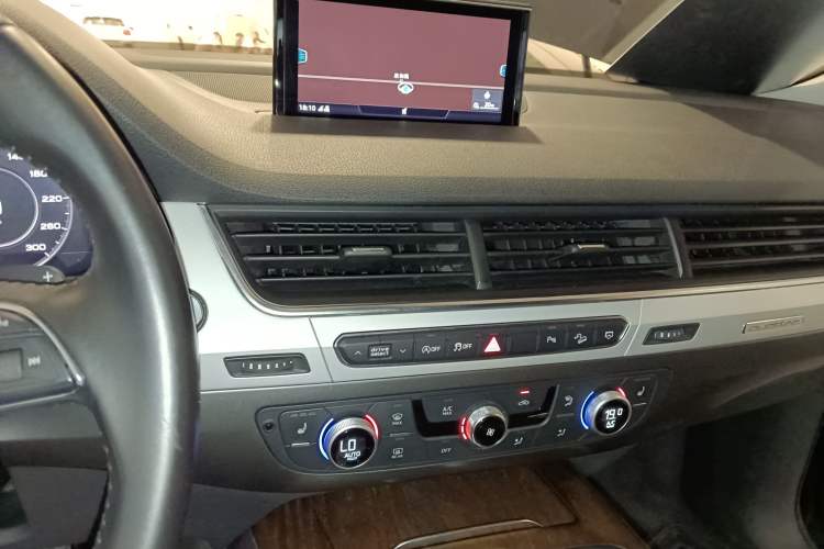 Used Audi Q7 2018 45 TFSI Technology Edition