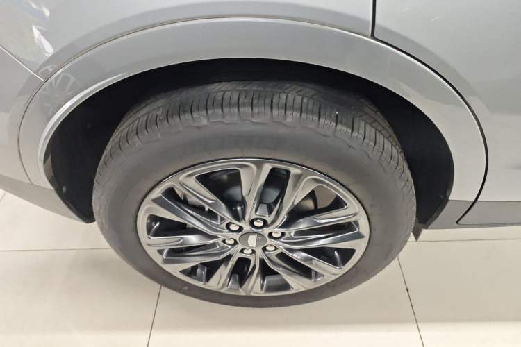 Used Cadillac XT5 2023 2.0T Four-Wheel Drive Prestige Version (Ultimate Edition)
