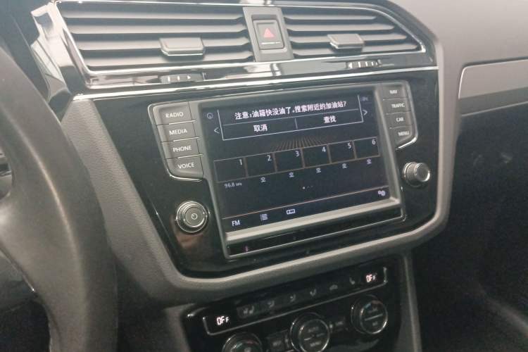 Used Volkswagen Tiguan L 2018 330TSI Automatic Two-Wheel Drive Luxury Edition