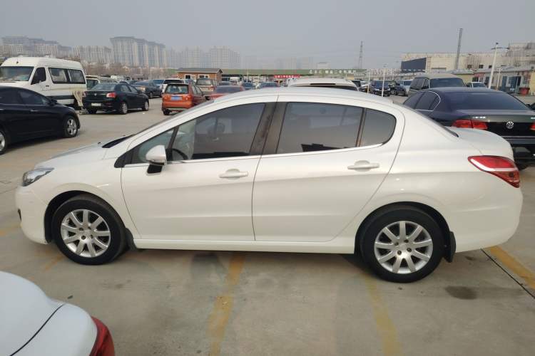 Used Peugeot 308 2014 Enjoy Edition Classic 1.6L Automatic Premium Model
