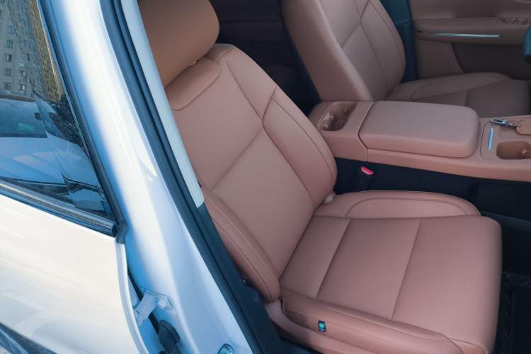 Used Leapmotor C16 2024 Range-Extended 200 Luxury Edition
