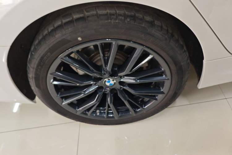 Used BMW 3 Series 2023 325Li M Sport Night Edition Package
