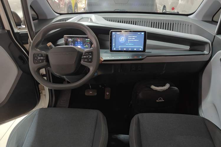 Used Baojun E200 2020 305KM Smart Drive Version
