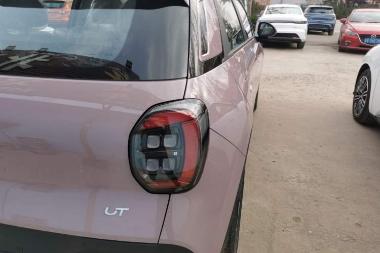 Used AION UT 2025 330 Starlight Edition