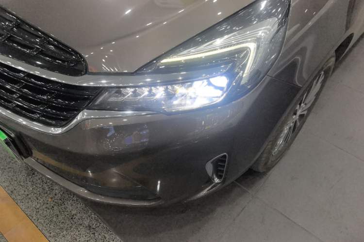 Used Buick GL8 2021 Land Cruiser Executive Class 652T Comfort Model
