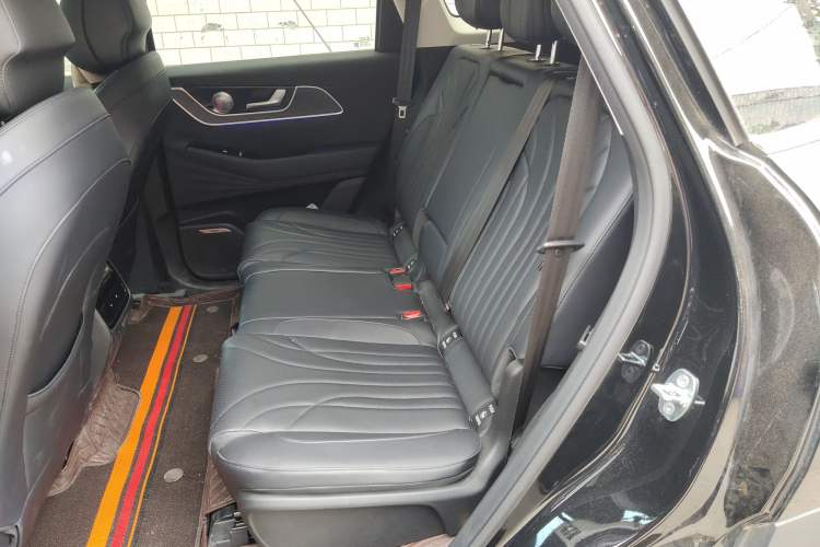 Used Chery Fengyun T9 2024 120 Long-Range Flagship Version 7 Seats Ternary Lithium