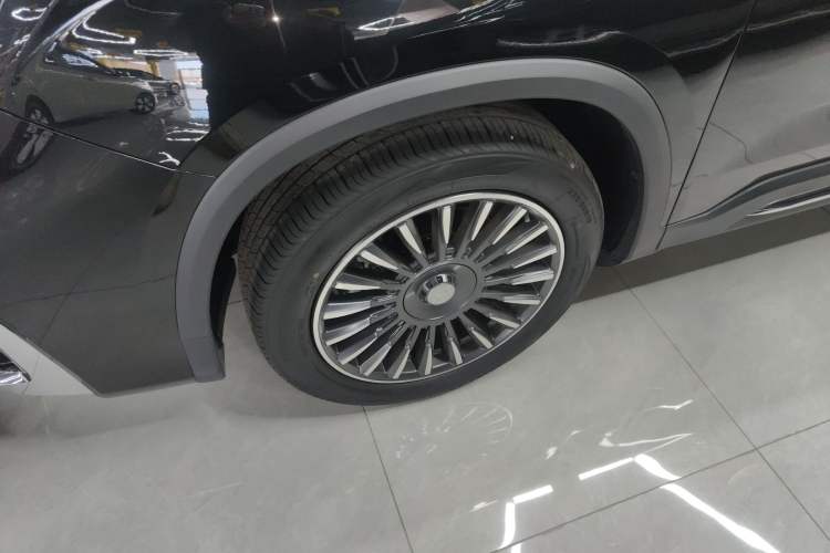 Used Geely Auto Haoyue L 2025 2.0T DCT Luxury Edition