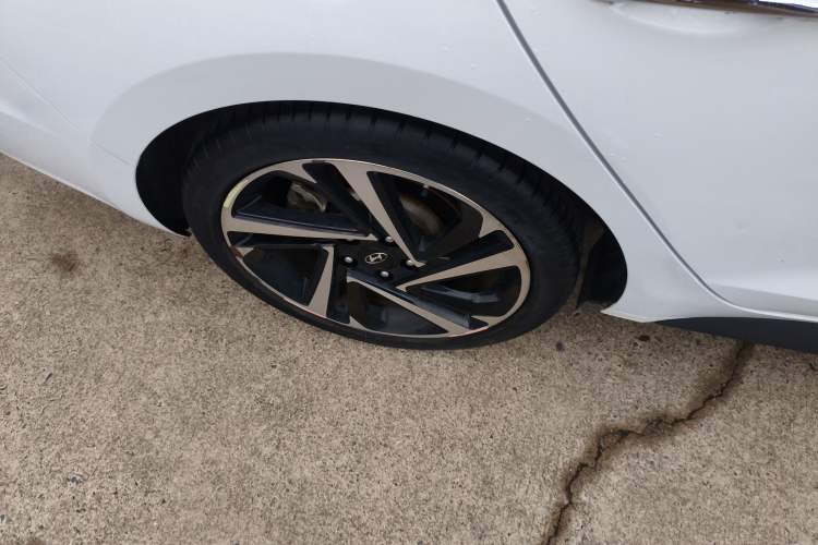 Used Hyundai Lafesta 2019 280TGDi Smart Edition China VI Standard
