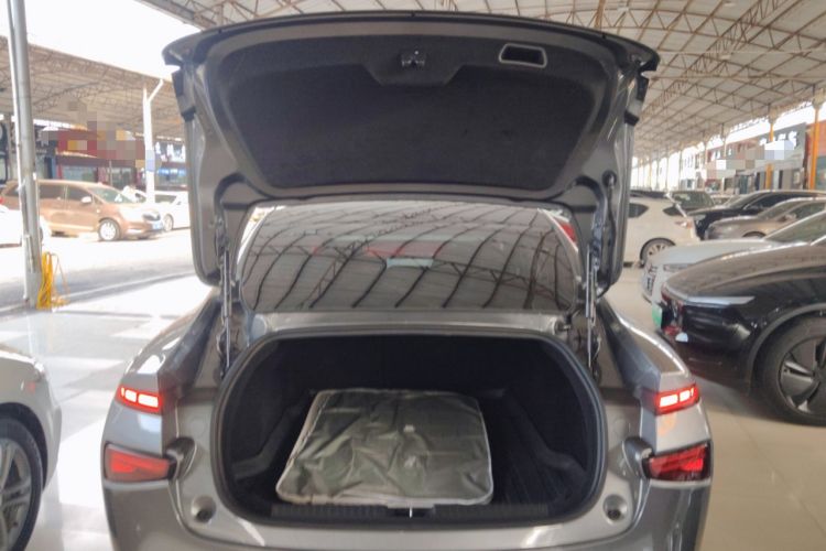 Used XPeng P7 2022 586G
