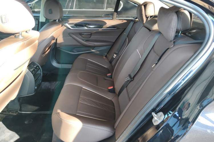 Used BMW 5 Series 2021 525Li Luxury Package
