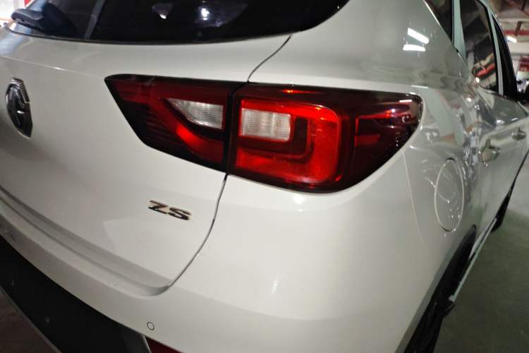 Used MG ZS 2018 1.5L Automatic Luxury Edition China V Standard