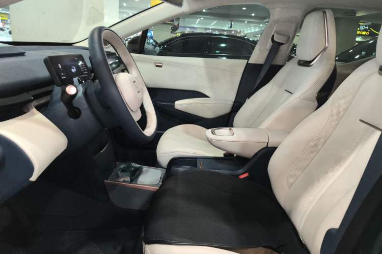 Used Zeekr X 2023 Four-Wheel-Drive YOU Edition 5 Seats