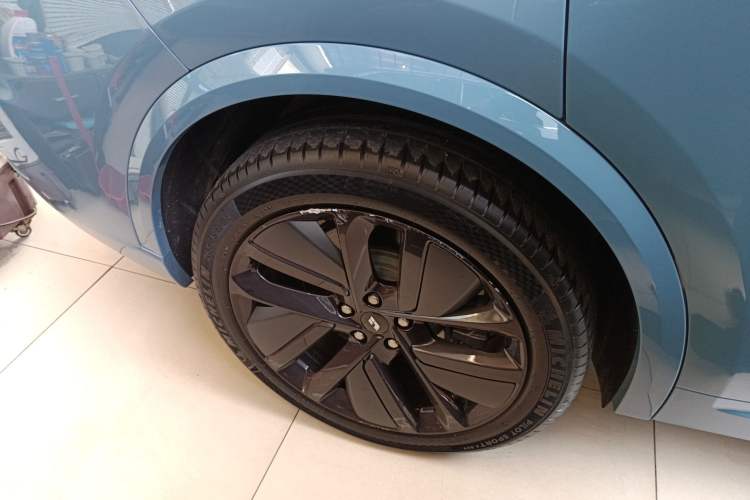 Used Li Auto L9 2022 Max model