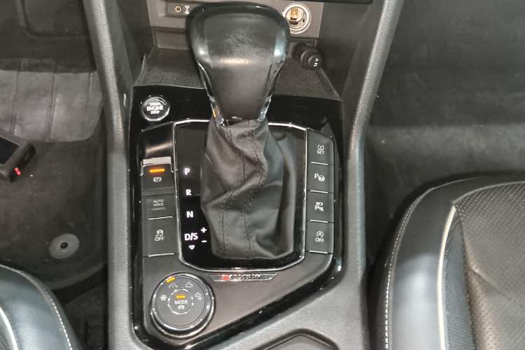 Used Volkswagen Tiguan L 2017 380TSI Automatic All-Wheel Drive Supreme Flagship Edition