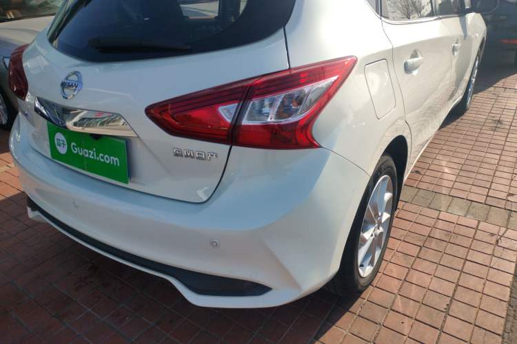 Used Nissan Tiida 2021 1.6L CVT Cool Edition
