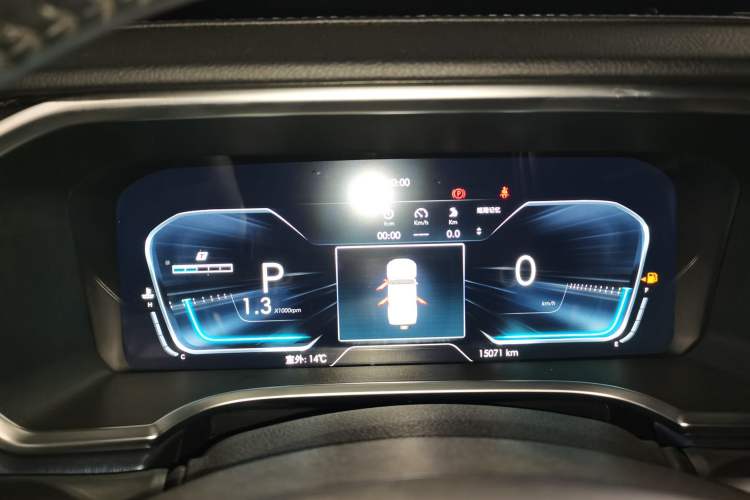 Used  BJ40 2020 2.0T Automatic Four-Wheel Drive Urban Hunter Edition Chivalrous Type
