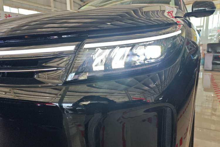 Used Hima AITO M7 2024 1.5T Intelligent Driving Rear-Drive Pro Version 5 Seats
