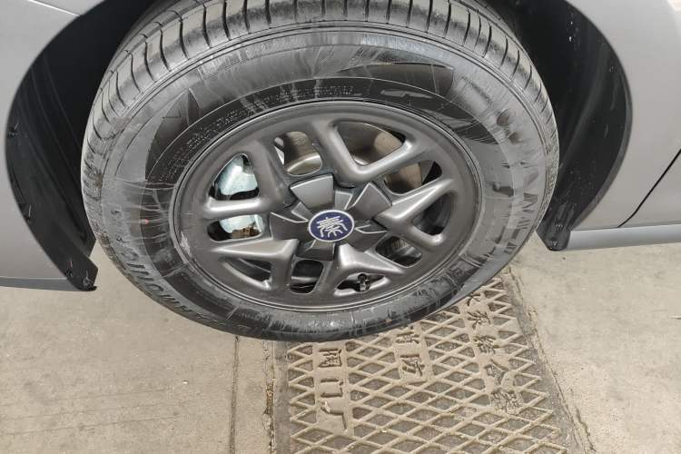 Used BYD Qin PLUS 2025 DM-i Smart Drive 55KM Leading Model