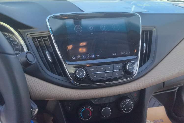 Used Chevrolet Monza 2022 320 Automatic Enjoyment Sunroof Version
