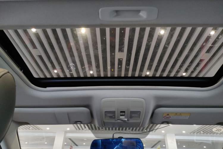 Used Mazda Mazda 3 Axela 2017 Sedan 1.5L Automatic Luxury Model Emission Standard China V
