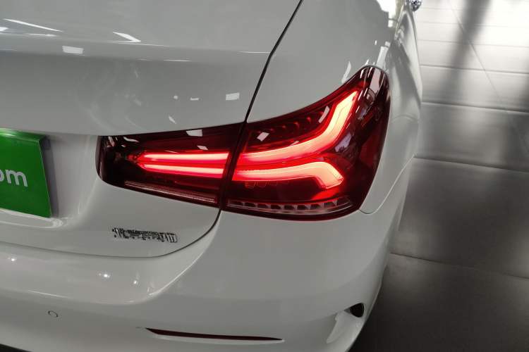 Used Mercedes-Benz A-Class 2022 Revised Version A 200 L Sport Sedan Fashionable Style