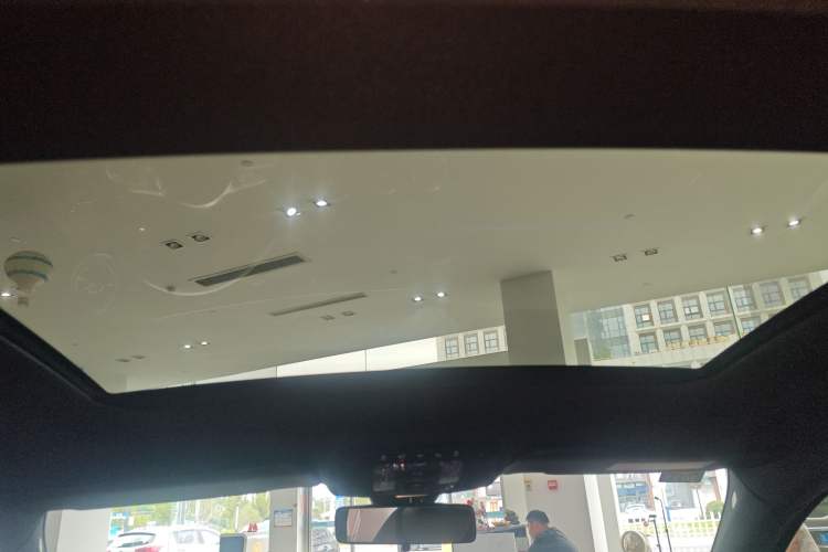 Used Mercedes-Benz A-Class 2020 Restyled A 200 L Sport Sedan Fashion Version
