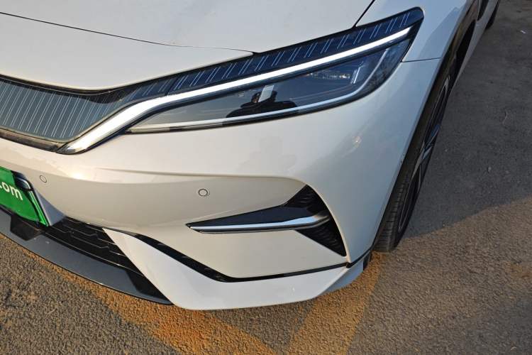 Used BYD Song L EV 2025 Intelligent Driving Version 662 km LiDAR Excellence Edition
