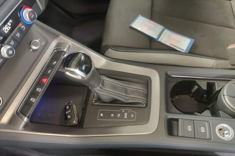 Used Audi Q3 2023 35 TFSI Fashion Dynamic Model (1.4T)
