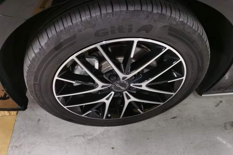 Used BYD Seal 2023 DM-i 1.5L 121km Prestige Model