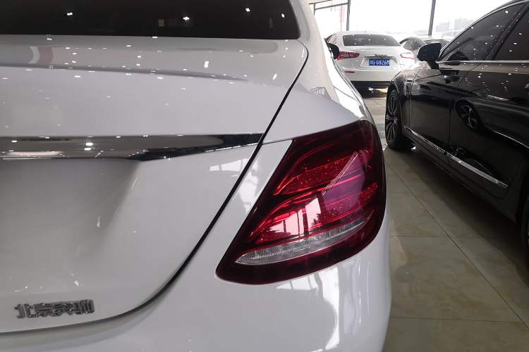 Used Mercedes-Benz E-Class 2019 Restyled E 300 L Sporty and Stylish Edition