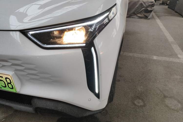 Used Chery New Energy Boundless Pro 2022 301km LingShou Edition Lithium Iron Phosphate
