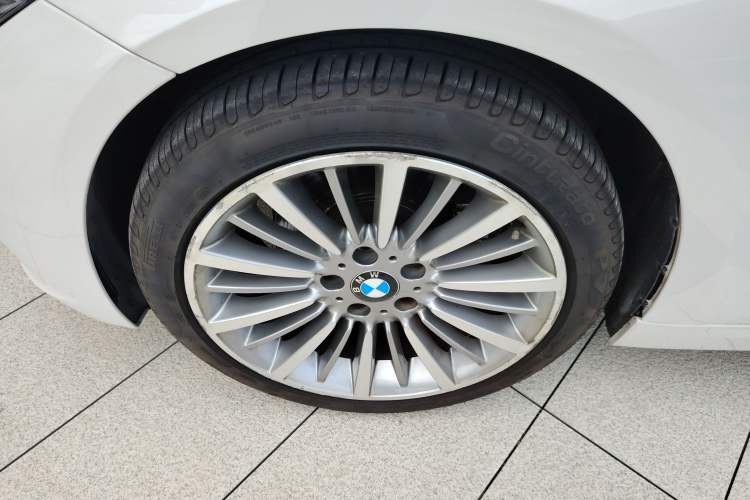 Used BMW 3 Series 2019 320Li Fashion Model
