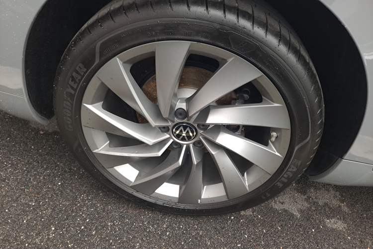 Used Volkswagen FAW-Volkswagen CC 2024 380TSI Striking Edition
