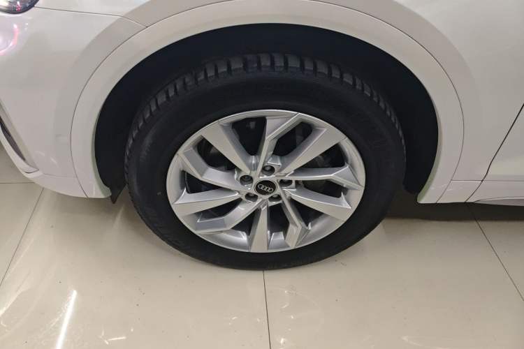 Used Audi Q5L 2022 Updated 40T Luxury Dynamic Edition