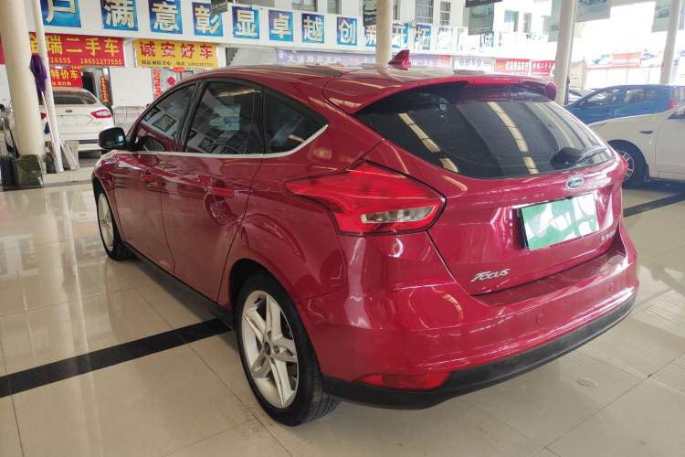 Used Ford Focus 2020 Hatchback Classic 1.5L Automatic Trendy Model
