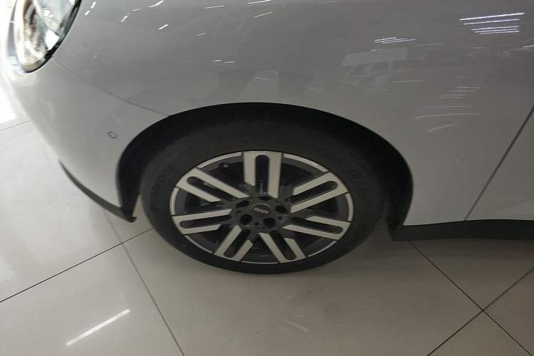 Used  Electric MINI COOPER 2024 456km COOPER E Classic Edition
